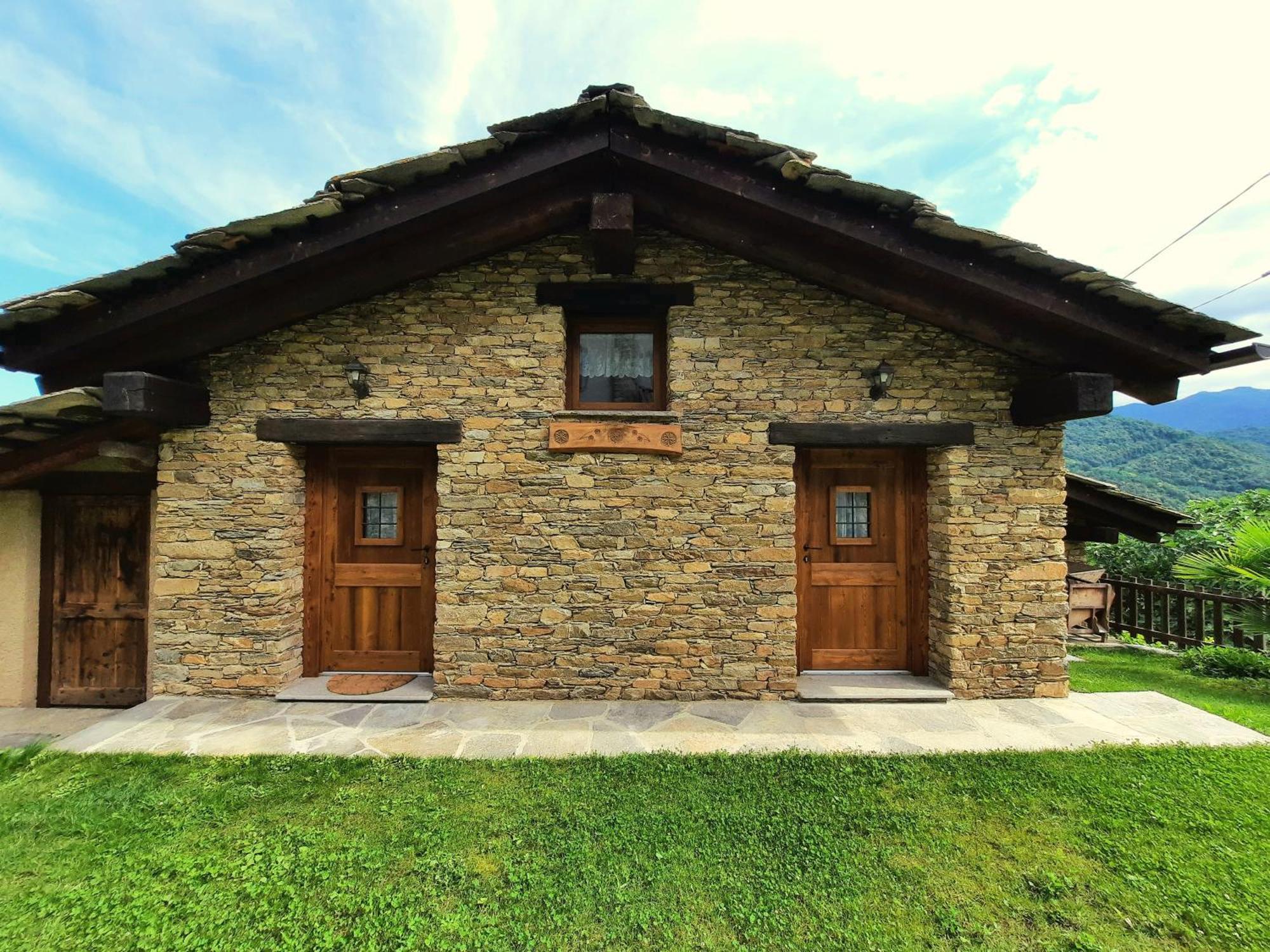 La Baita Nel Bosco Brossasco Ngoại thất bức ảnh