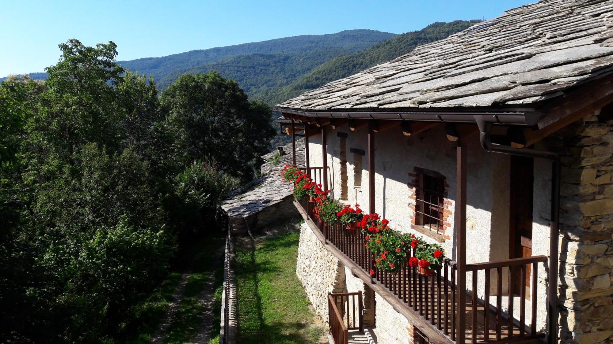 La Baita Nel Bosco Brossasco Ngoại thất bức ảnh